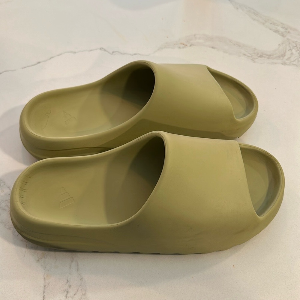 Yeezy slides
